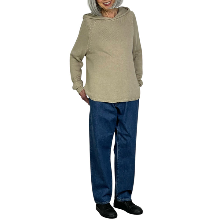 PULLOVER HOODIE
