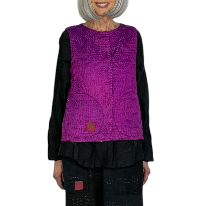 CREW NECK FITTED VEST