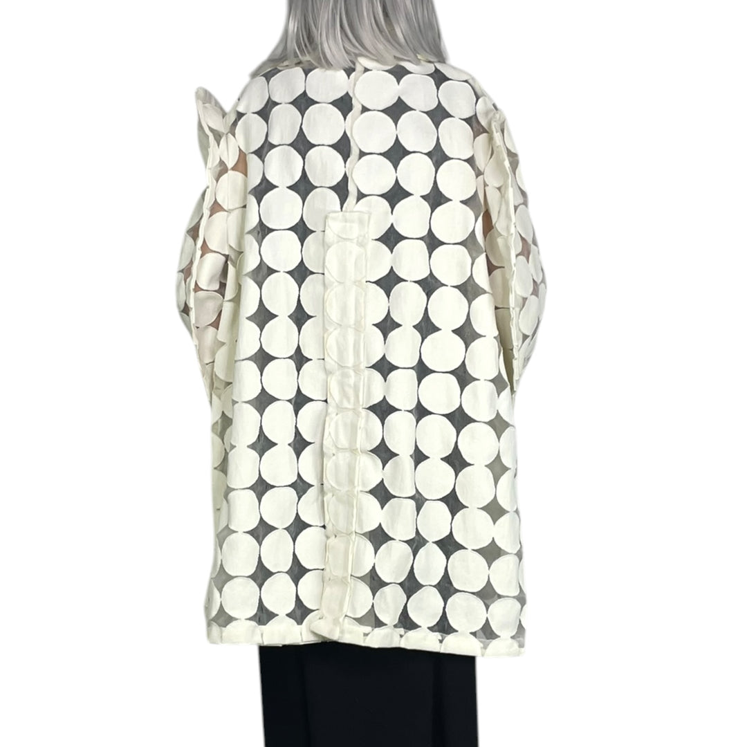 TEXTURED CIRCLES COAT