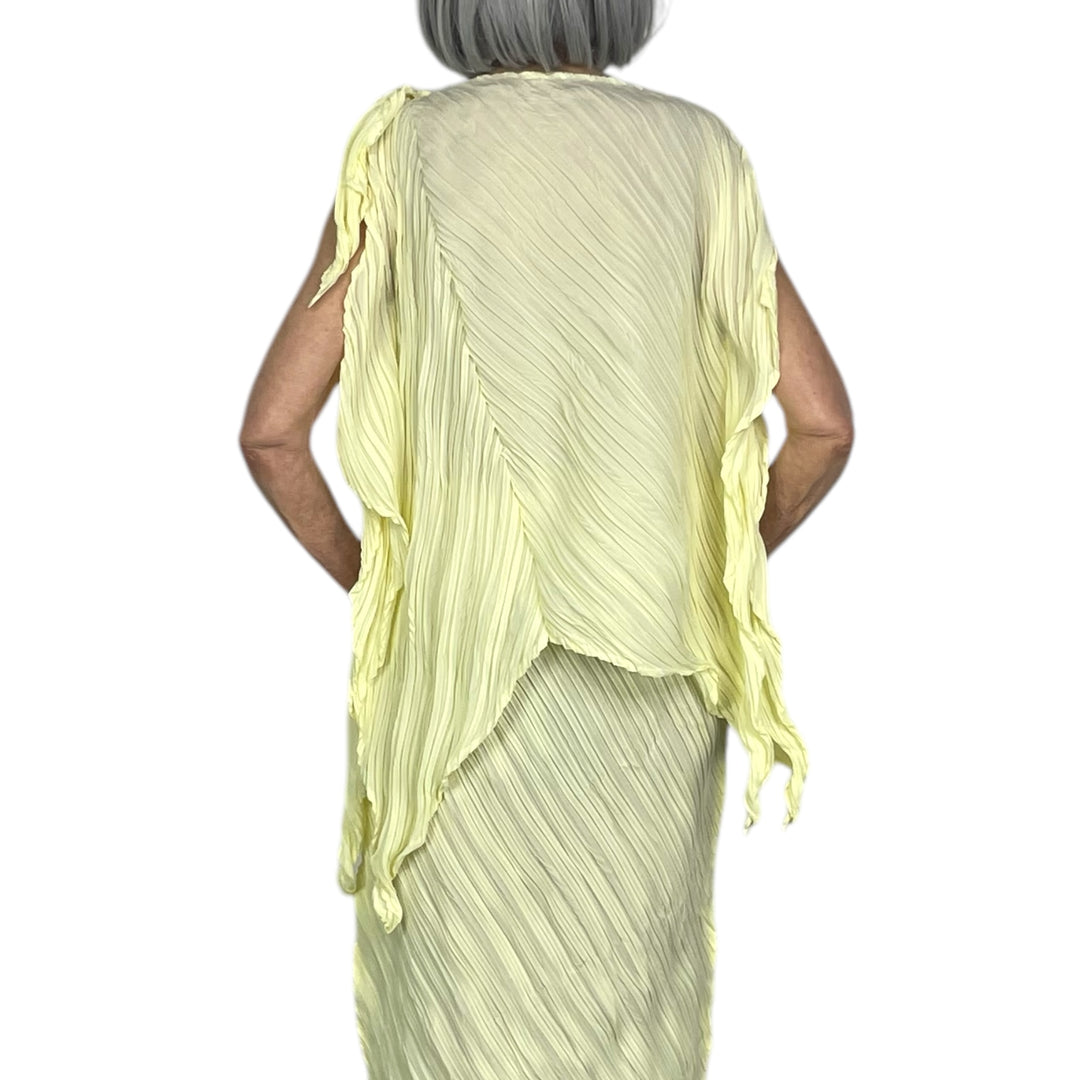 WRINKLED & TWISTED TOP