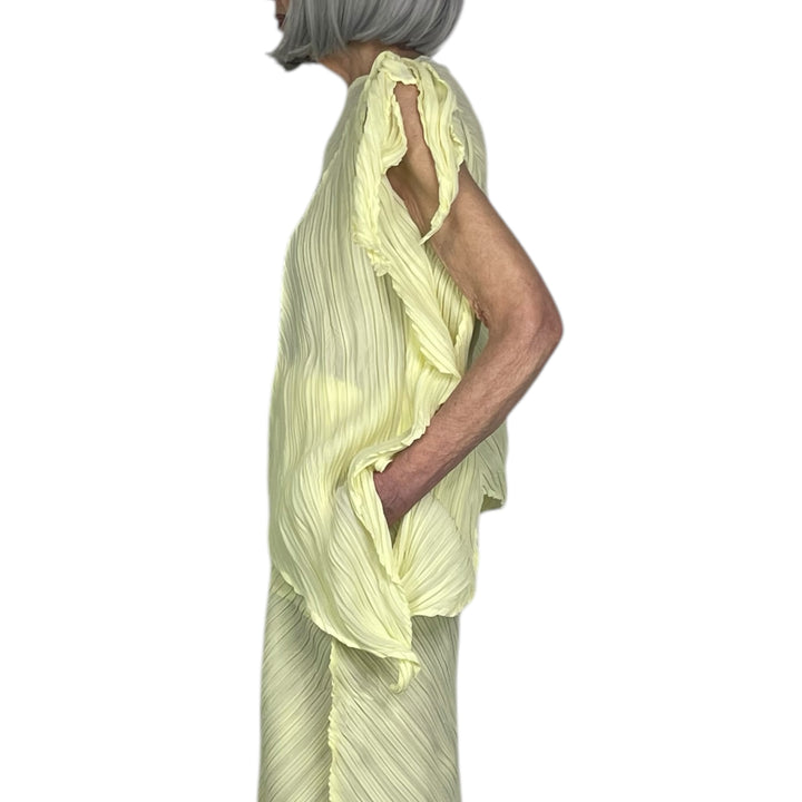WRINKLED & TWISTED TOP