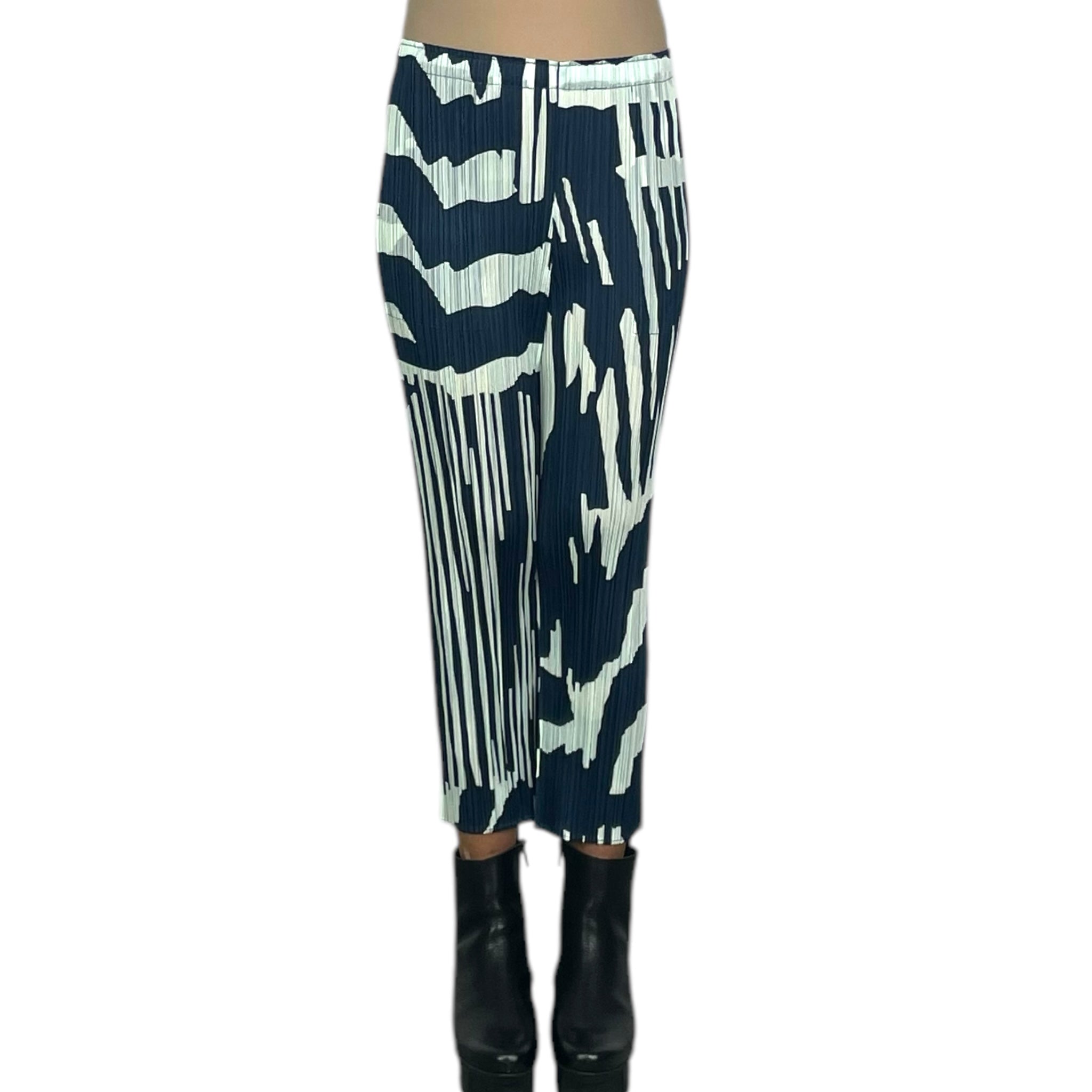 Pleats Please Issey Miyake – MIO Pleats Please Issey Miyake – MIO