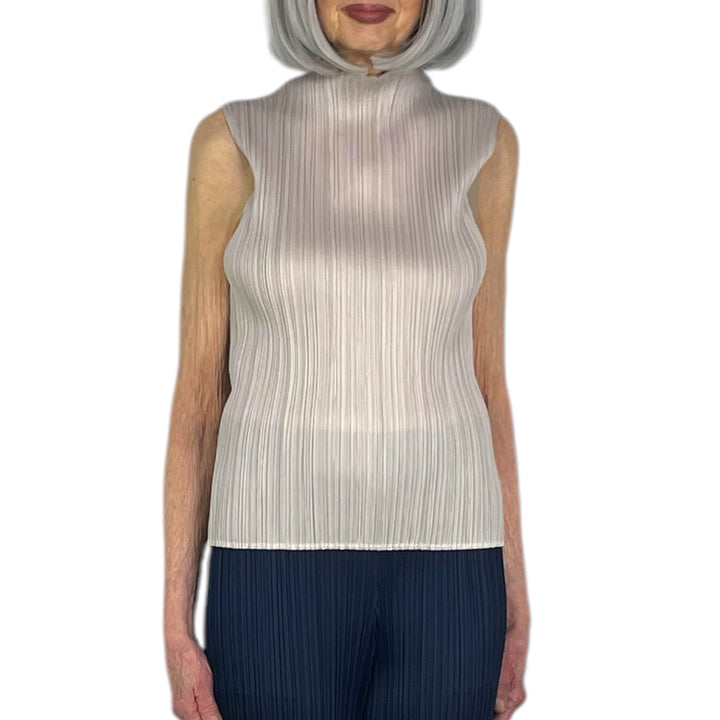 NEW COLORFUL BASICS HI-NECK TOP