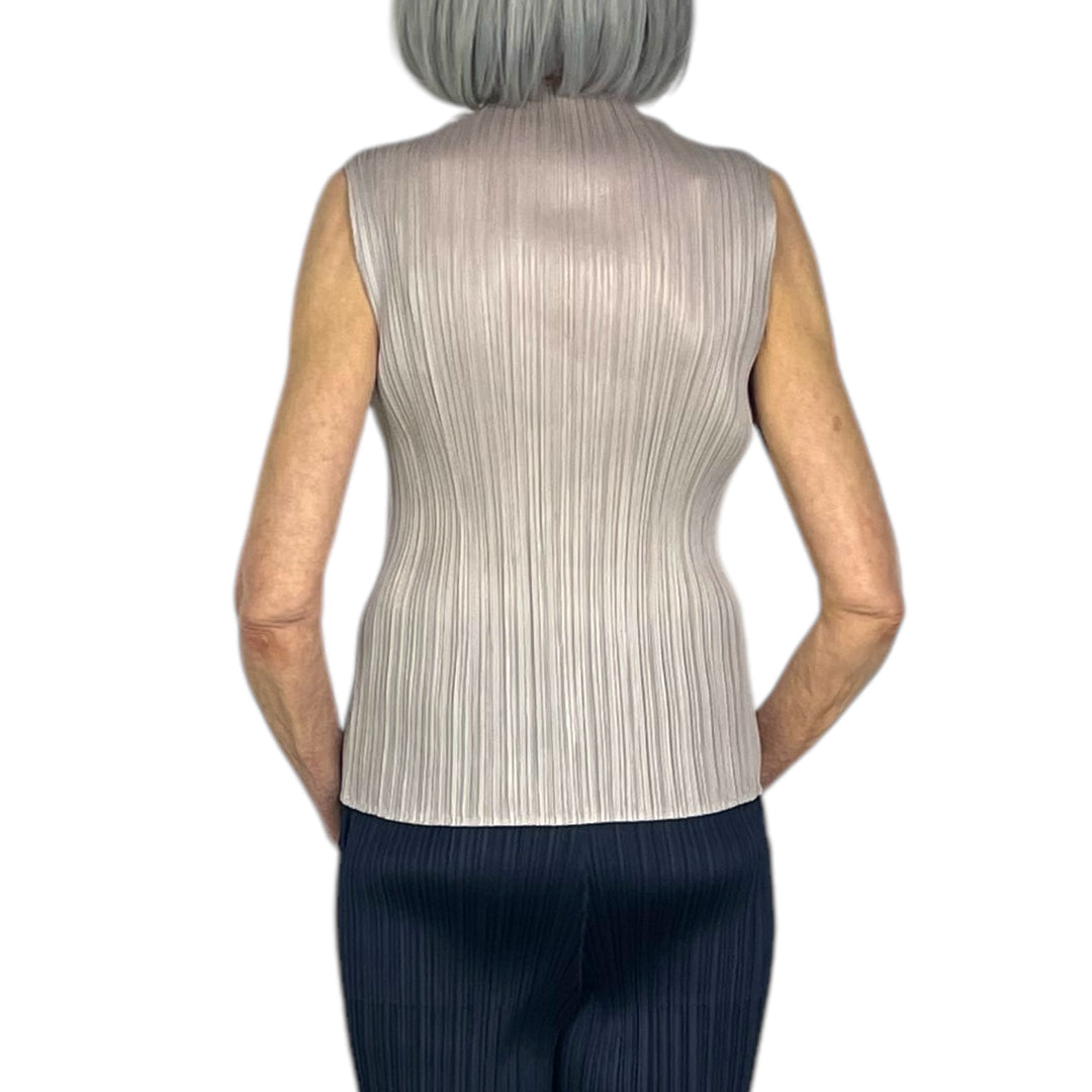 NEW COLORFUL BASICS HI-NECK TOP