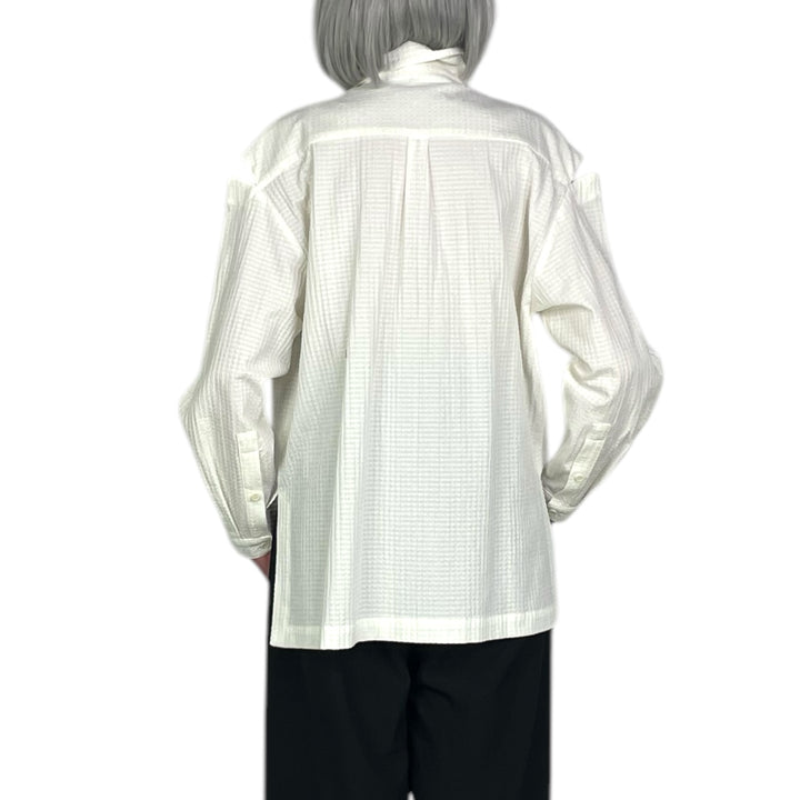 CUT OUT SHIRT