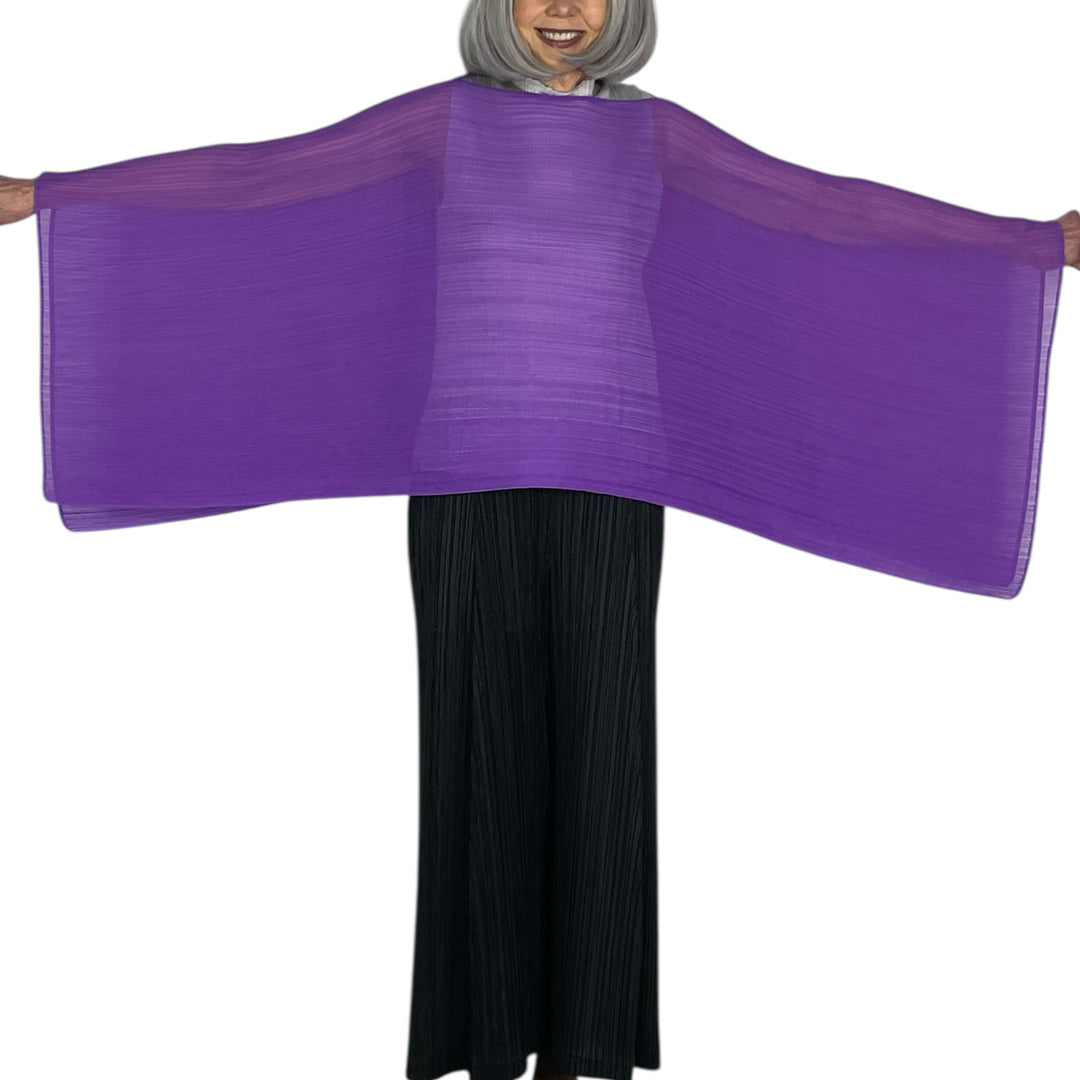 MADAME-T AUGUST