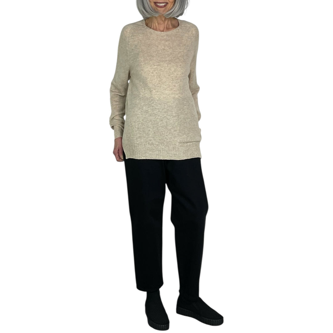 CASHMERE ROUND NECK SWEATER