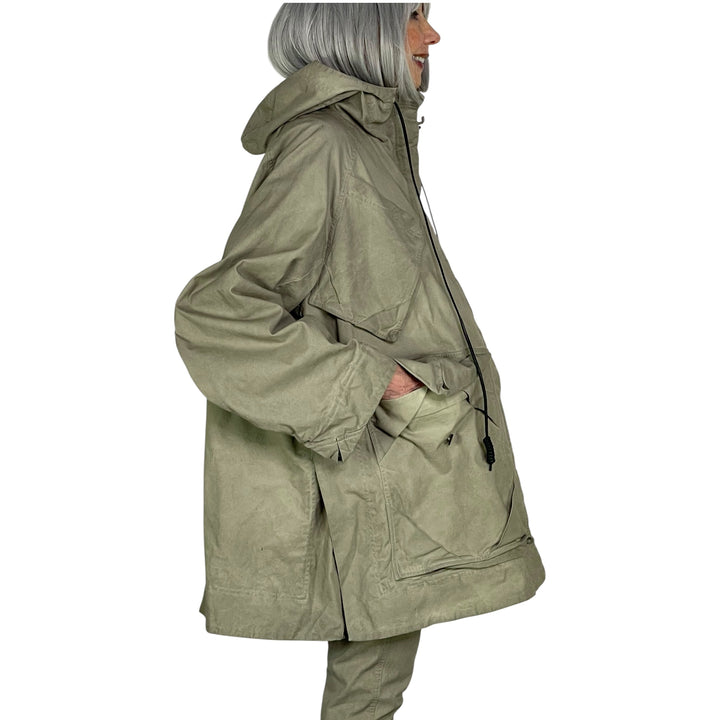 HOODED 4 POCKET JACKET