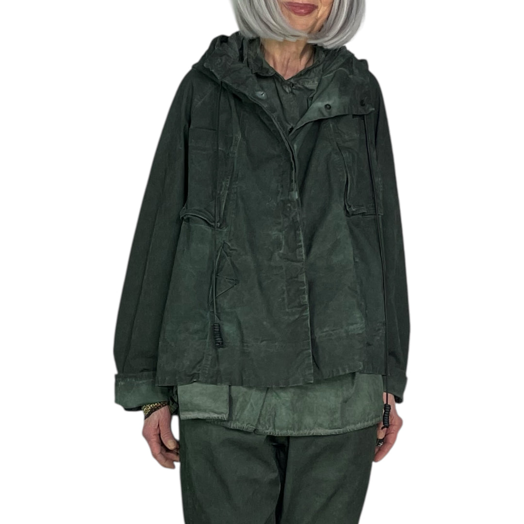 HOODED SHORT JACKET