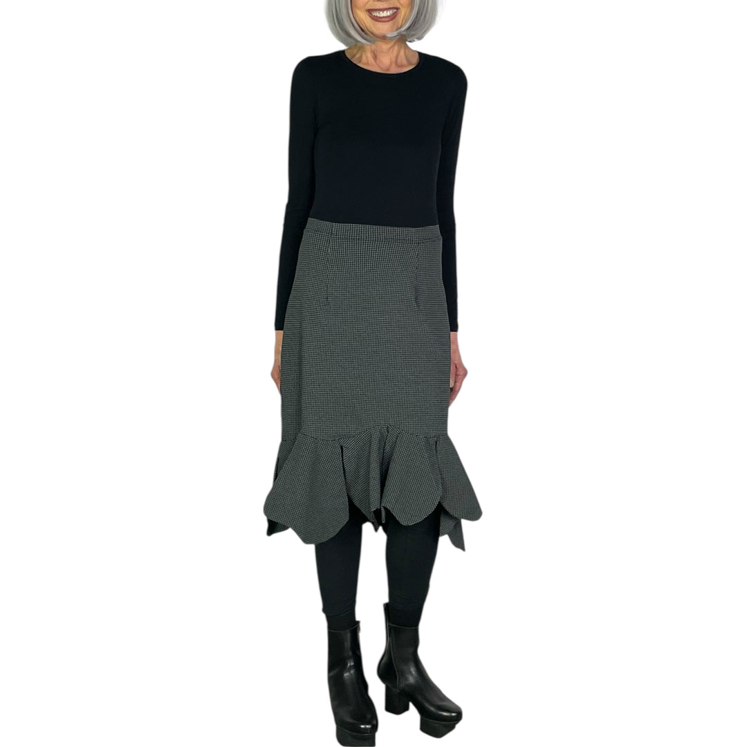 CHECK PRINT PETAL FLOUNCE SKIRT