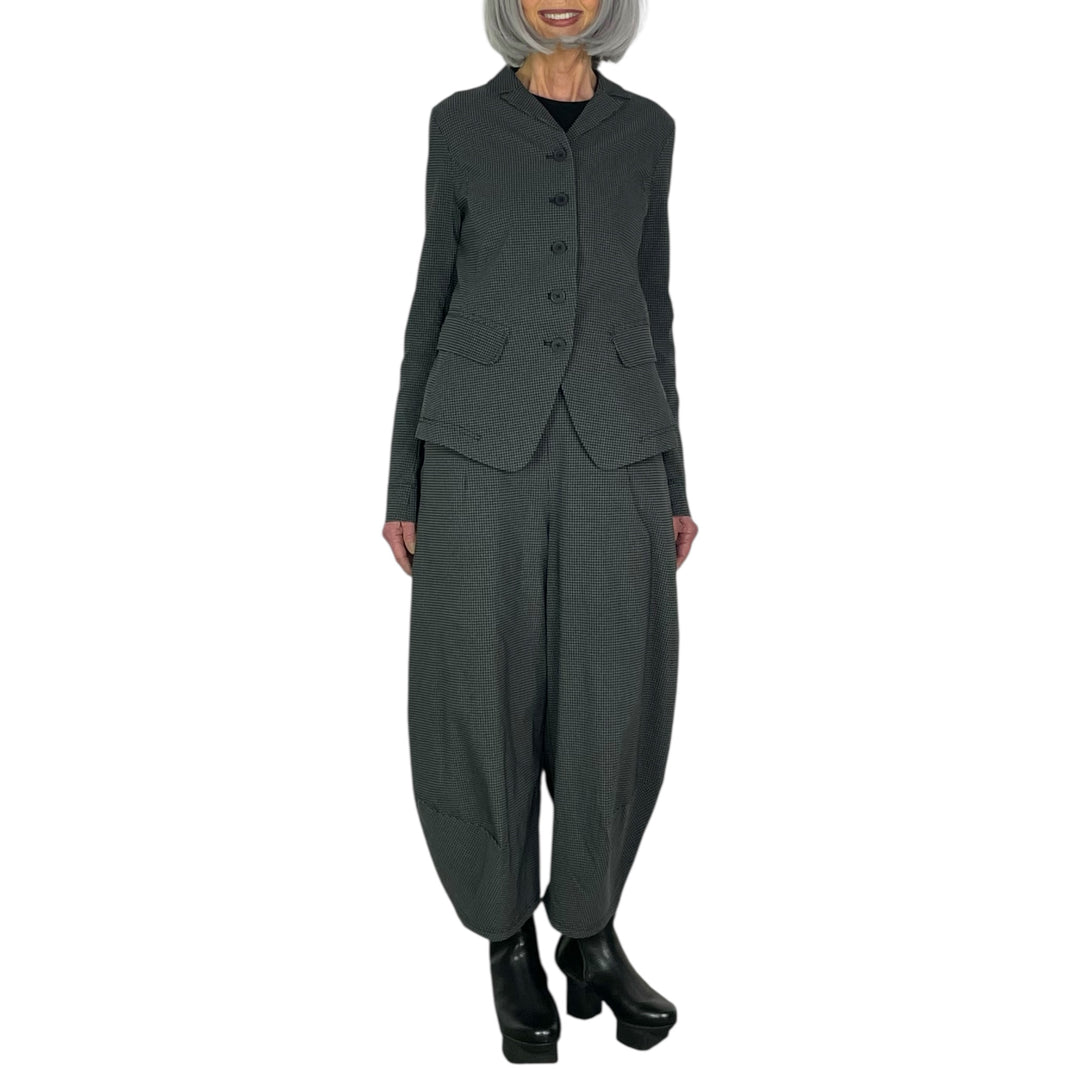 CHECK PRINT CURVED LEG PANT