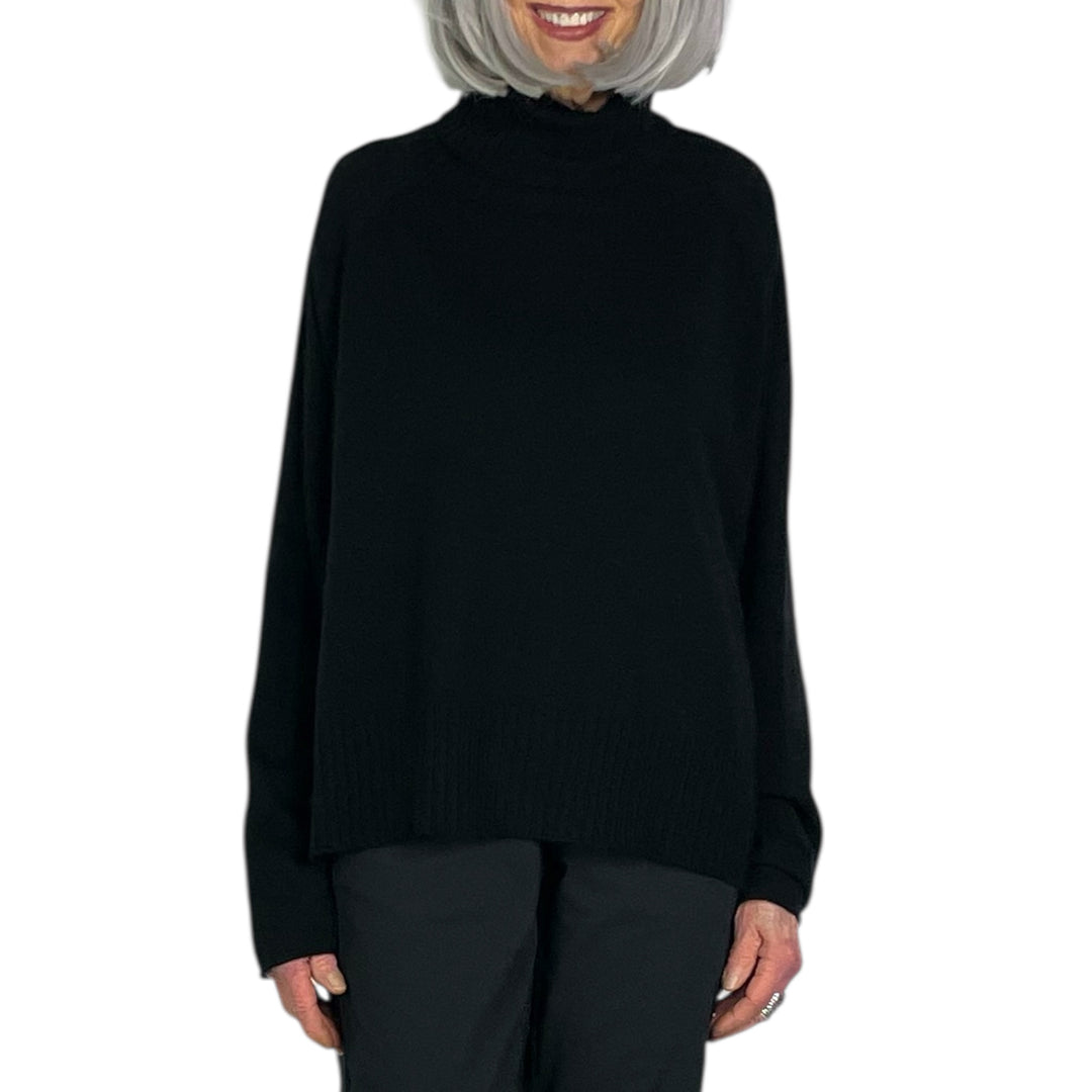 RELAXED TURTLENECK SWEATER