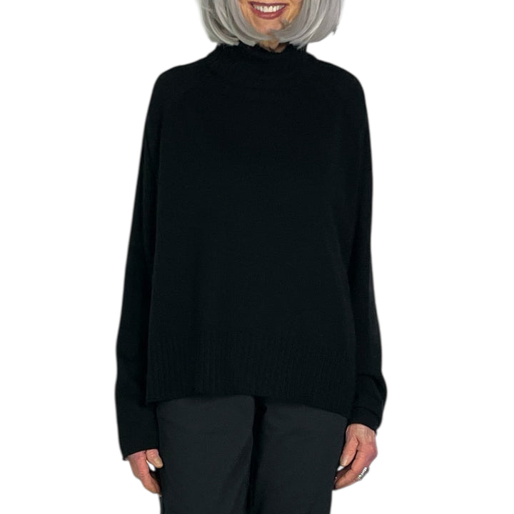 RELAXED TURTLENECK SWEATER