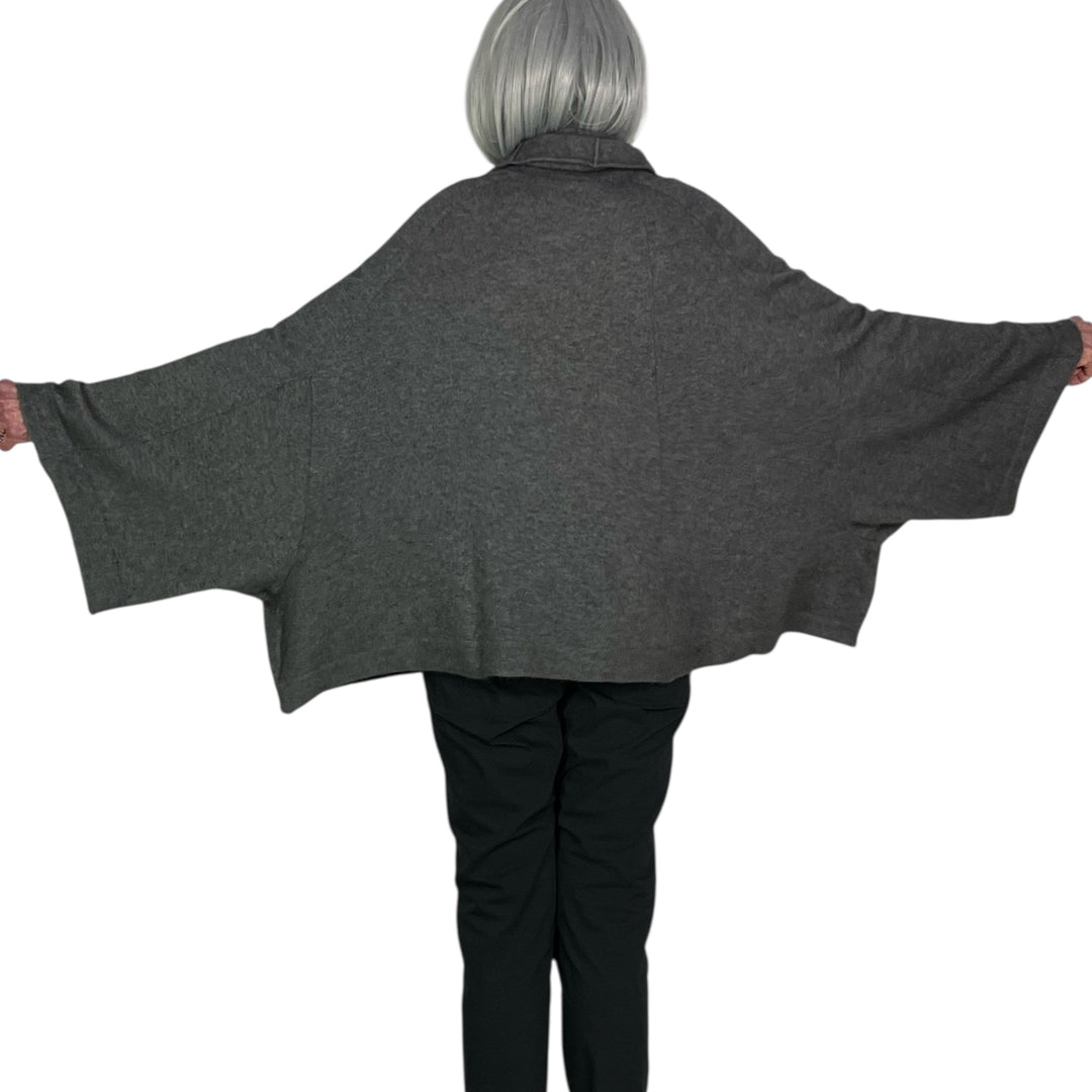 HI-NECK SWEATER