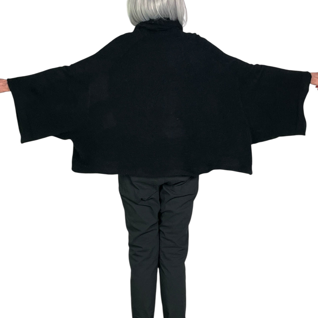 HI-NECK SWEATER