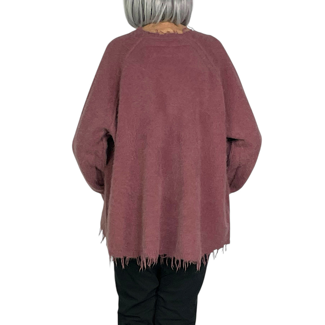FRINGED EDGE CREWNECK SWEATER