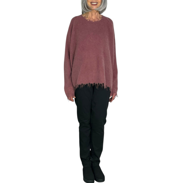 FRINGED EDGE CREWNECK SWEATER