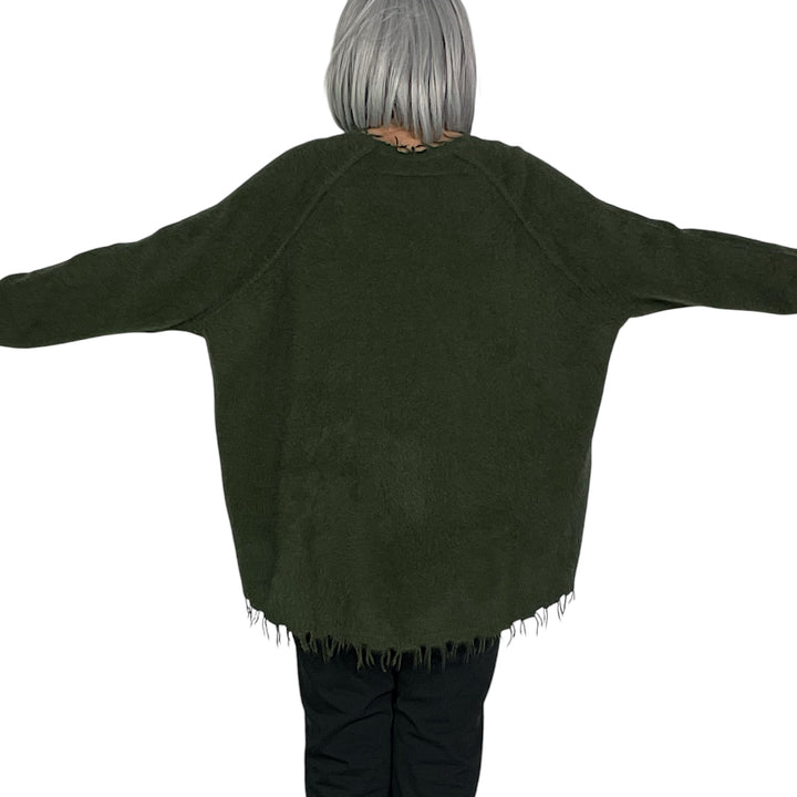 FRINGED EDGE CREWNECK SWEATER