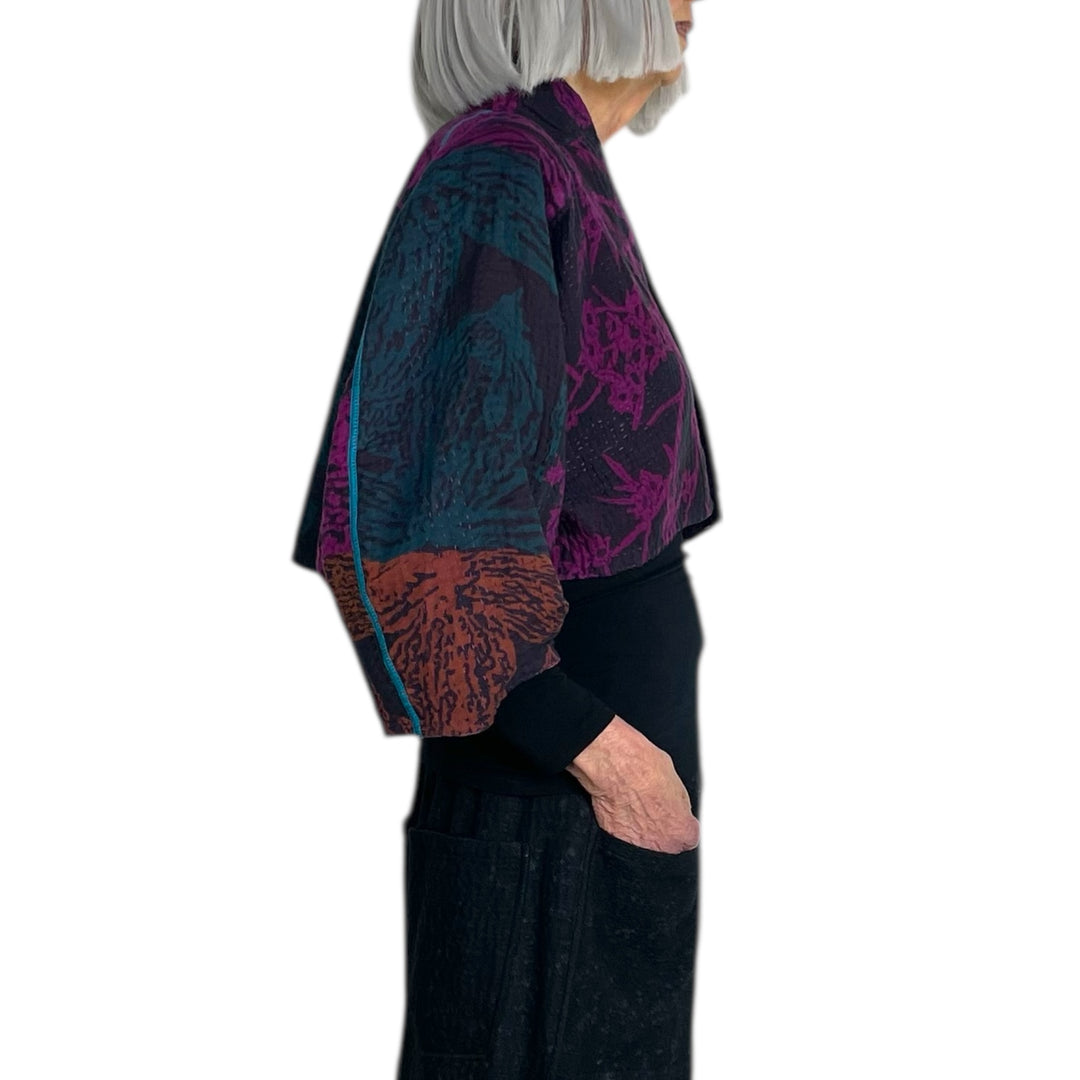 NIGHT FLOWERS PUFF SLEEVE SHRUG