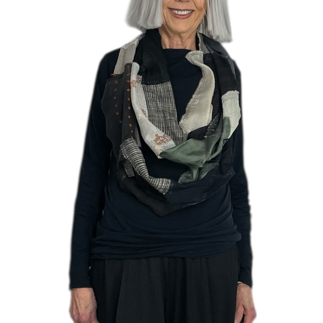 MOSAIC OMBRE KANTHA INFINITY SCARF