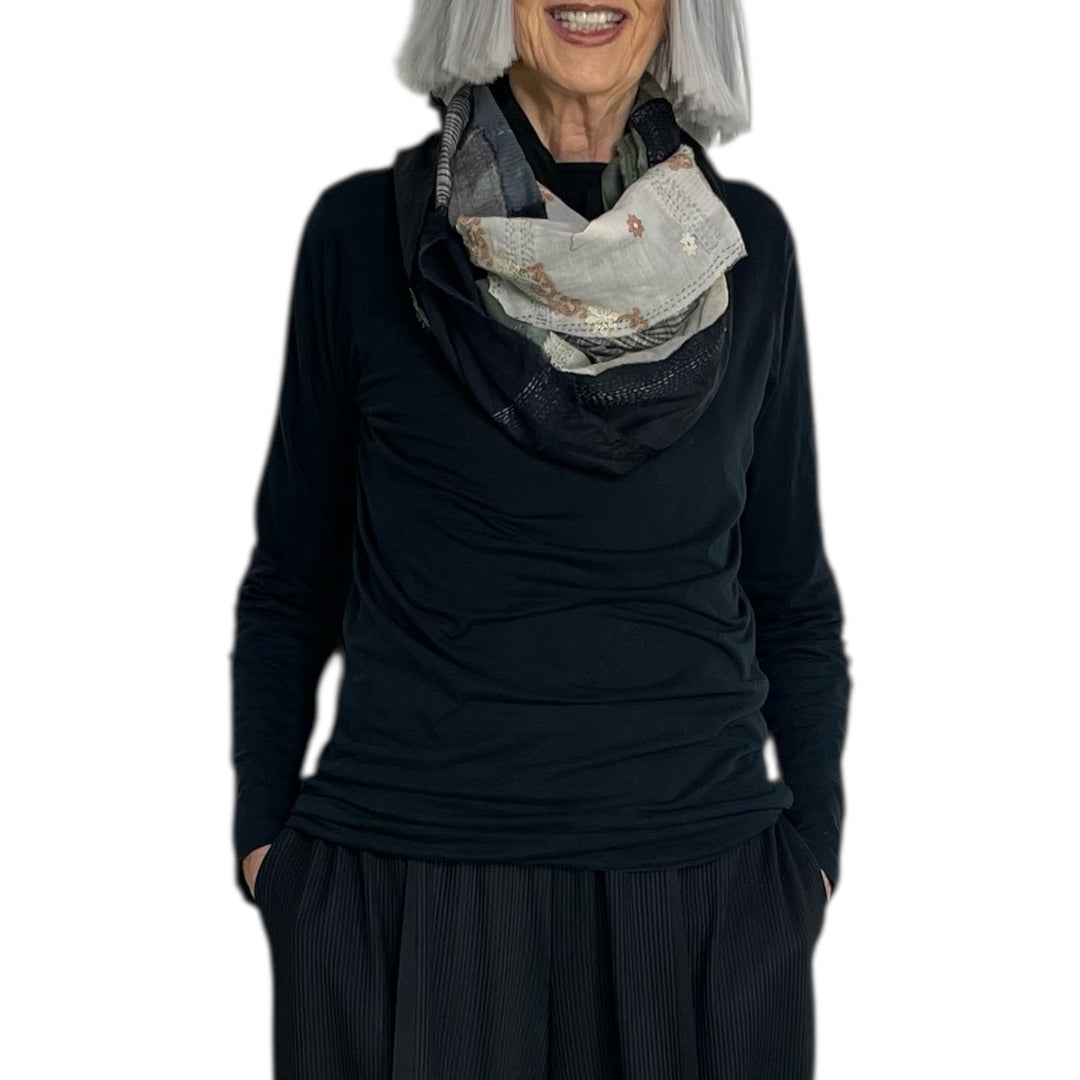 MOSAIC OMBRE KANTHA INFINITY SCARF