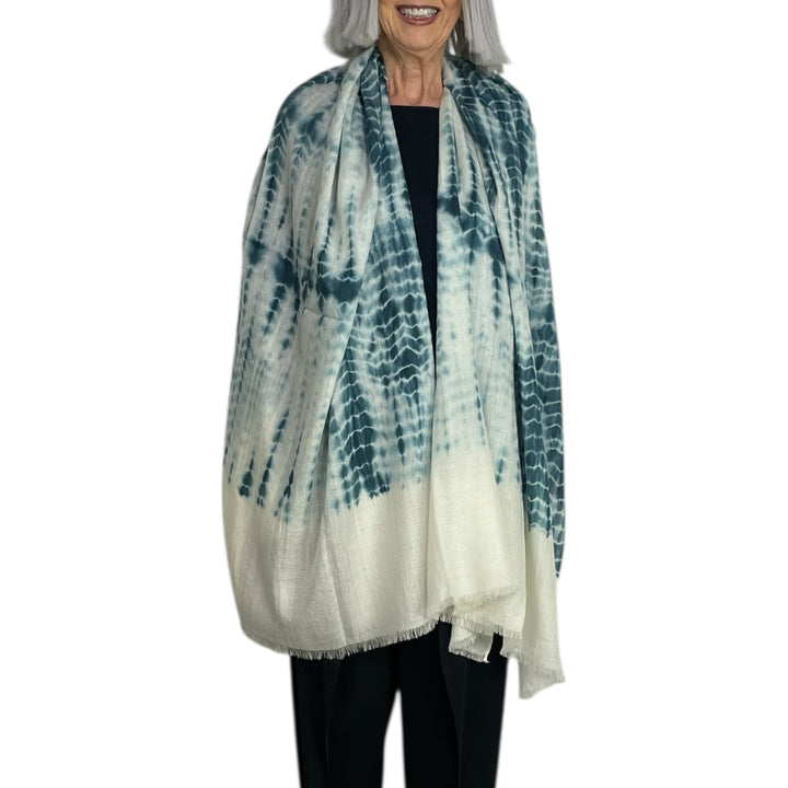 ARASHI TIE DYE MERINO STOLE