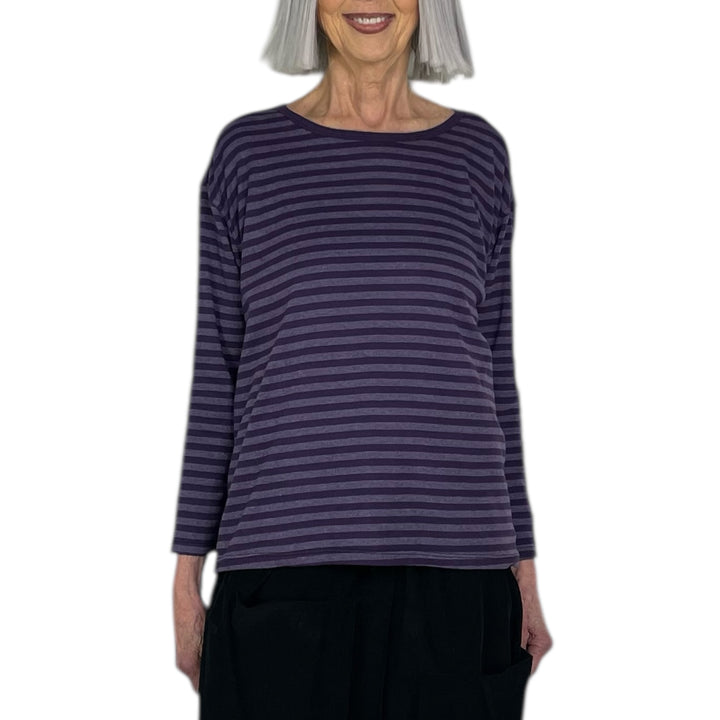 INVISIBLE STRIPE TEE +3