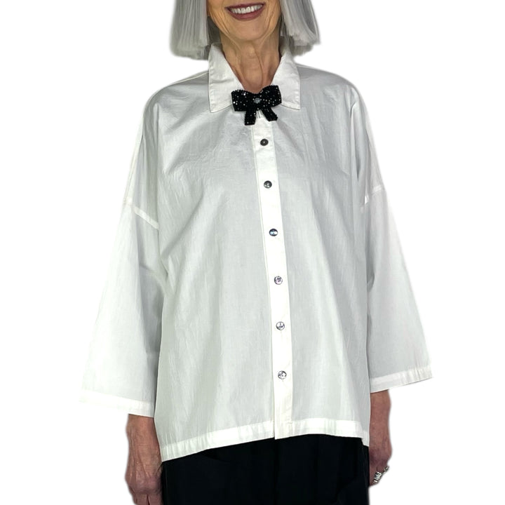 COUTURE BOW BUTTON PATCH