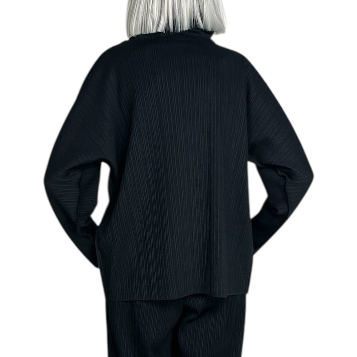 A-POC KNIT HI-NECK TOP