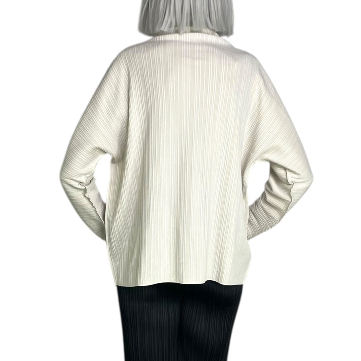 A-POC KNIT HI-NECK TOP