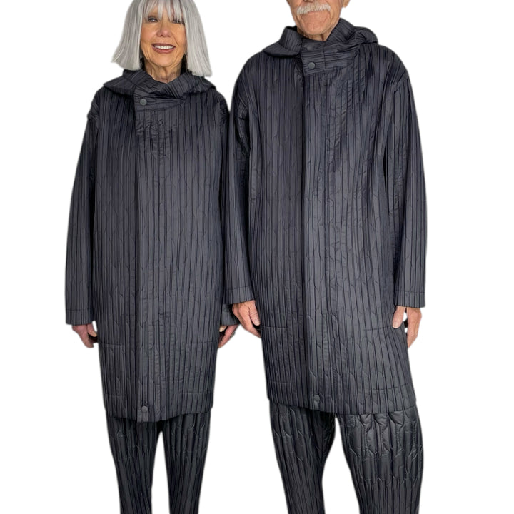 PADDED PLEATS COAT