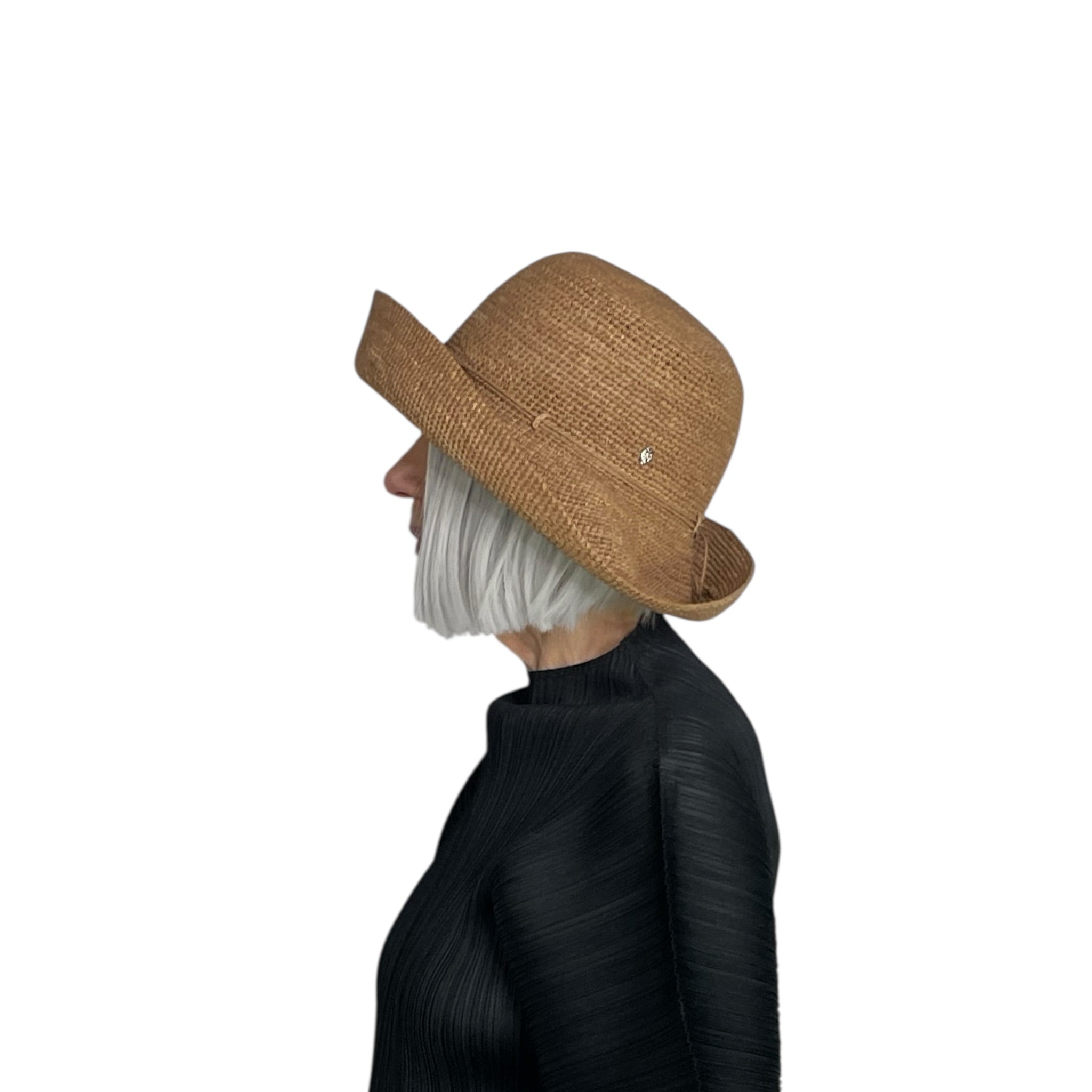 Helen Kaminski – MIO