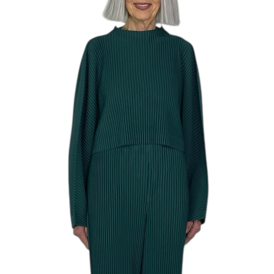 COLOR PLEATS 1 CROP TOP