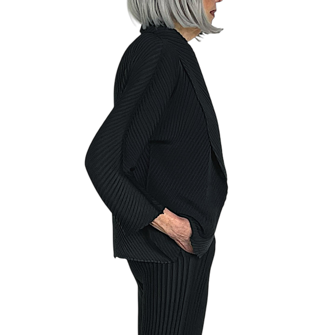 SOFT FOLD PLEATS CARDIGAN
