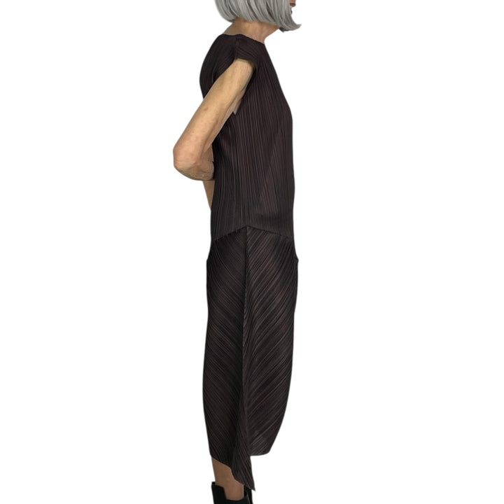 LEAP SLEEVELESS DRESS