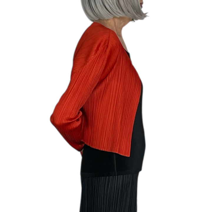 MC COLORS : JULY SHORT CARDIGAN