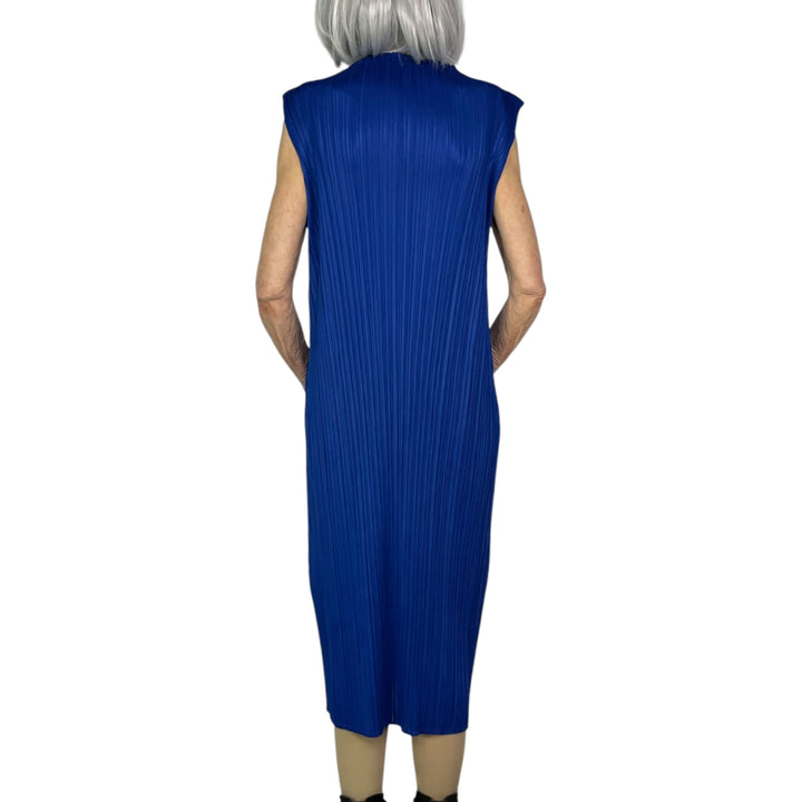 MC : JULY SLEEVELESS DRESS
