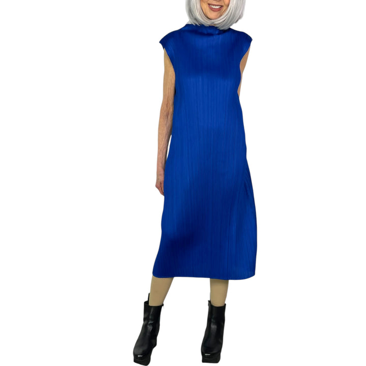 MC : JULY SLEEVELESS DRESS