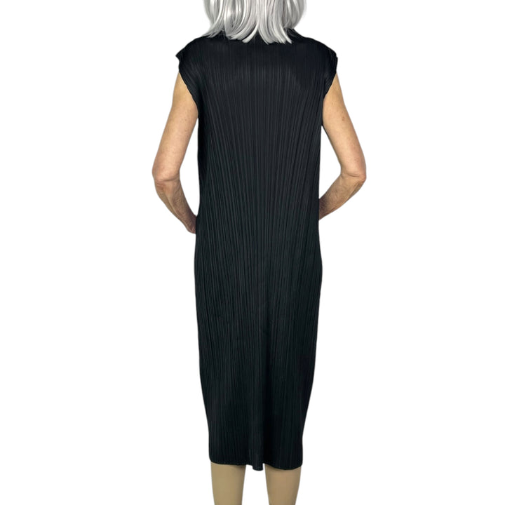 MC : JULY SLEEVELESS DRESS