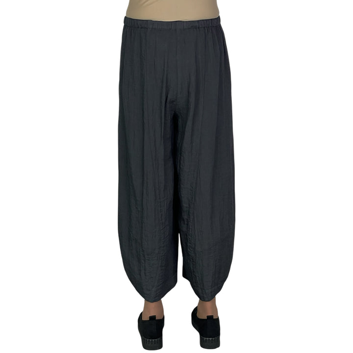 TUCKED HEM PANT