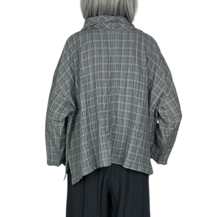 STRIPE CRINKLE COWL TOP