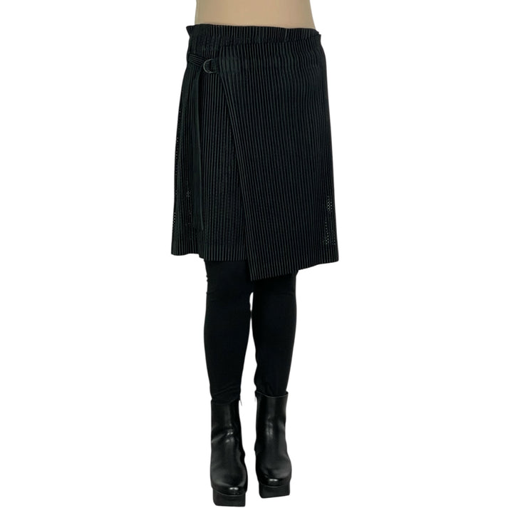 LIGHT MESH SHORT SKIRT