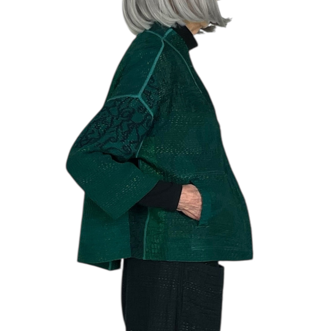 GEORGETTE JACQUARD STAND COLLAR CROP JACKET