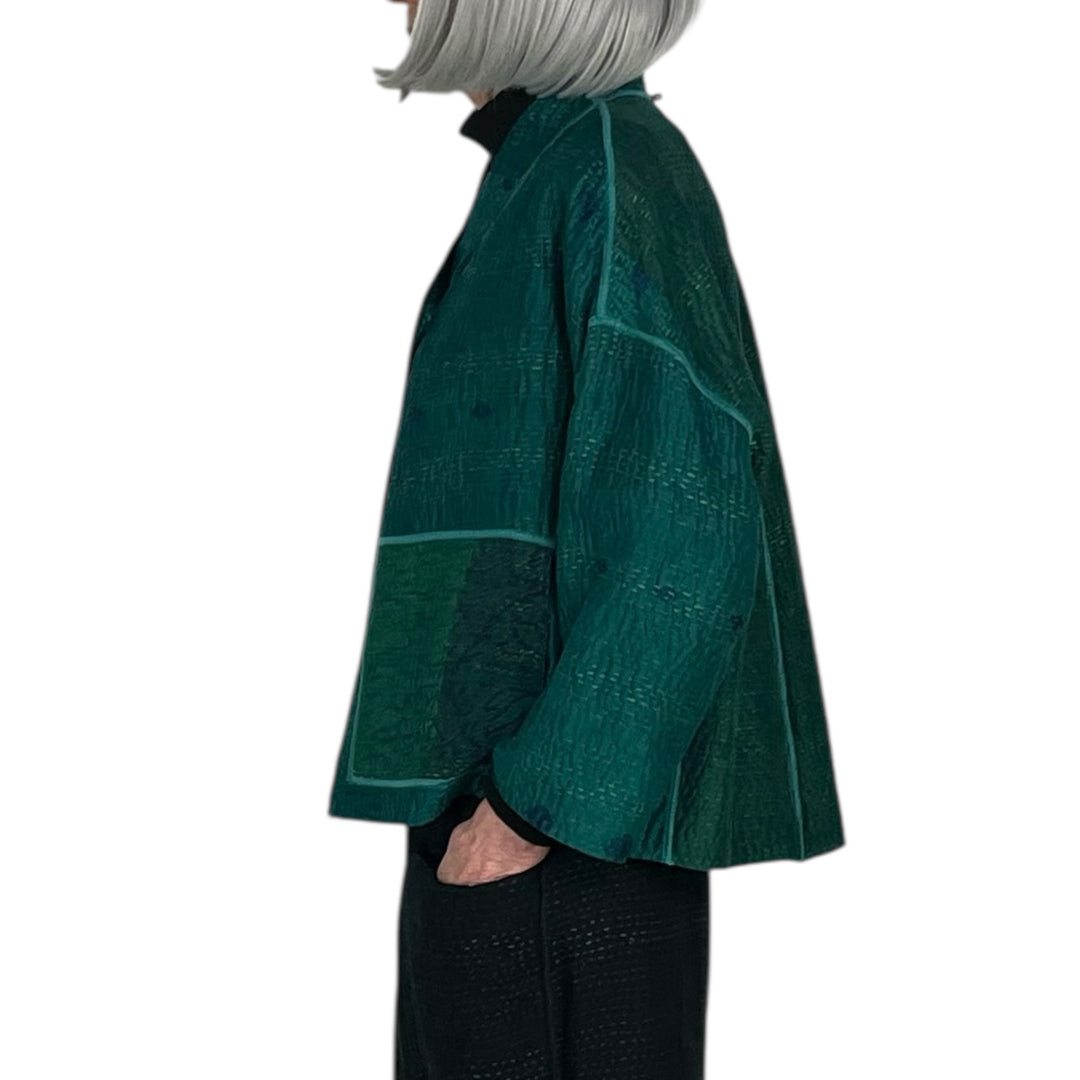 GEORGETTE JACQUARD STAND COLLAR CROP JACKET
