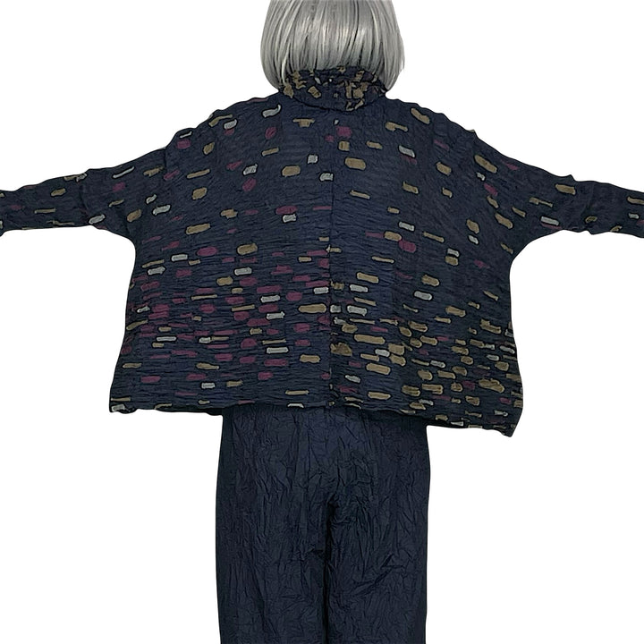 PATCH EMBROIDERED HORIZONTAL PLEAT JACKET