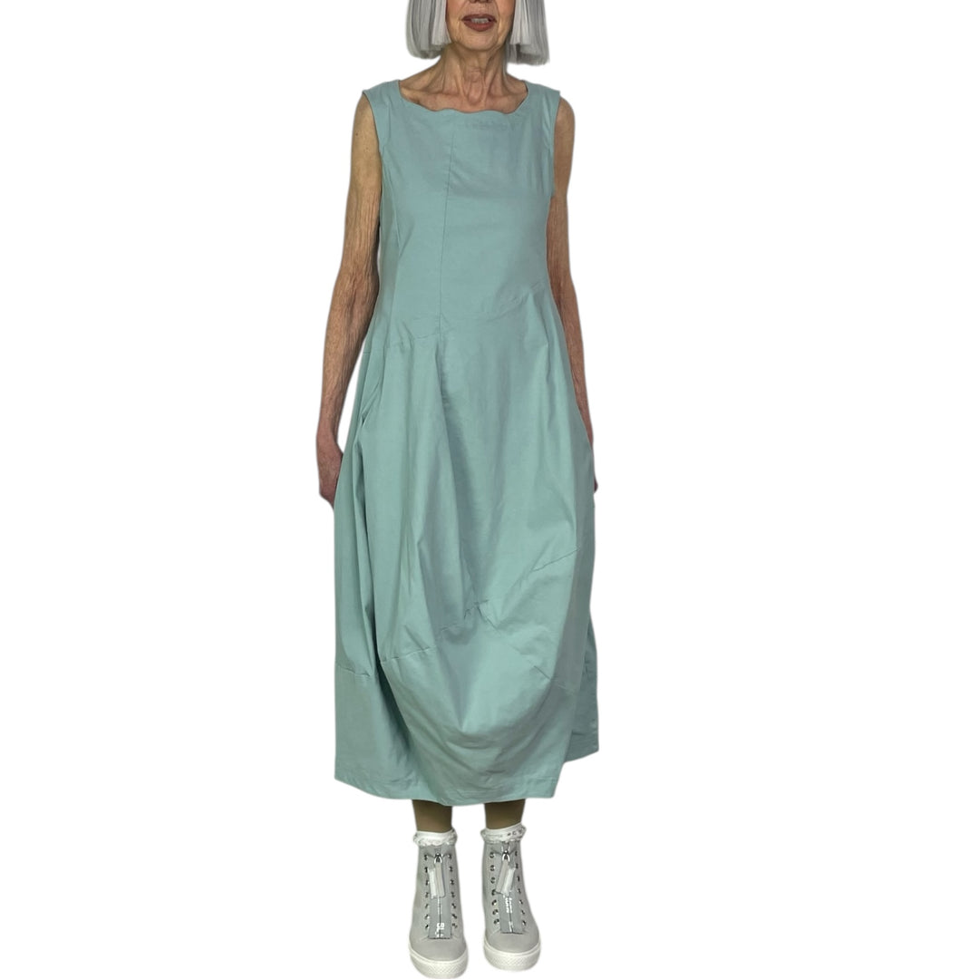 SOLID SLEEVELESS DRESS