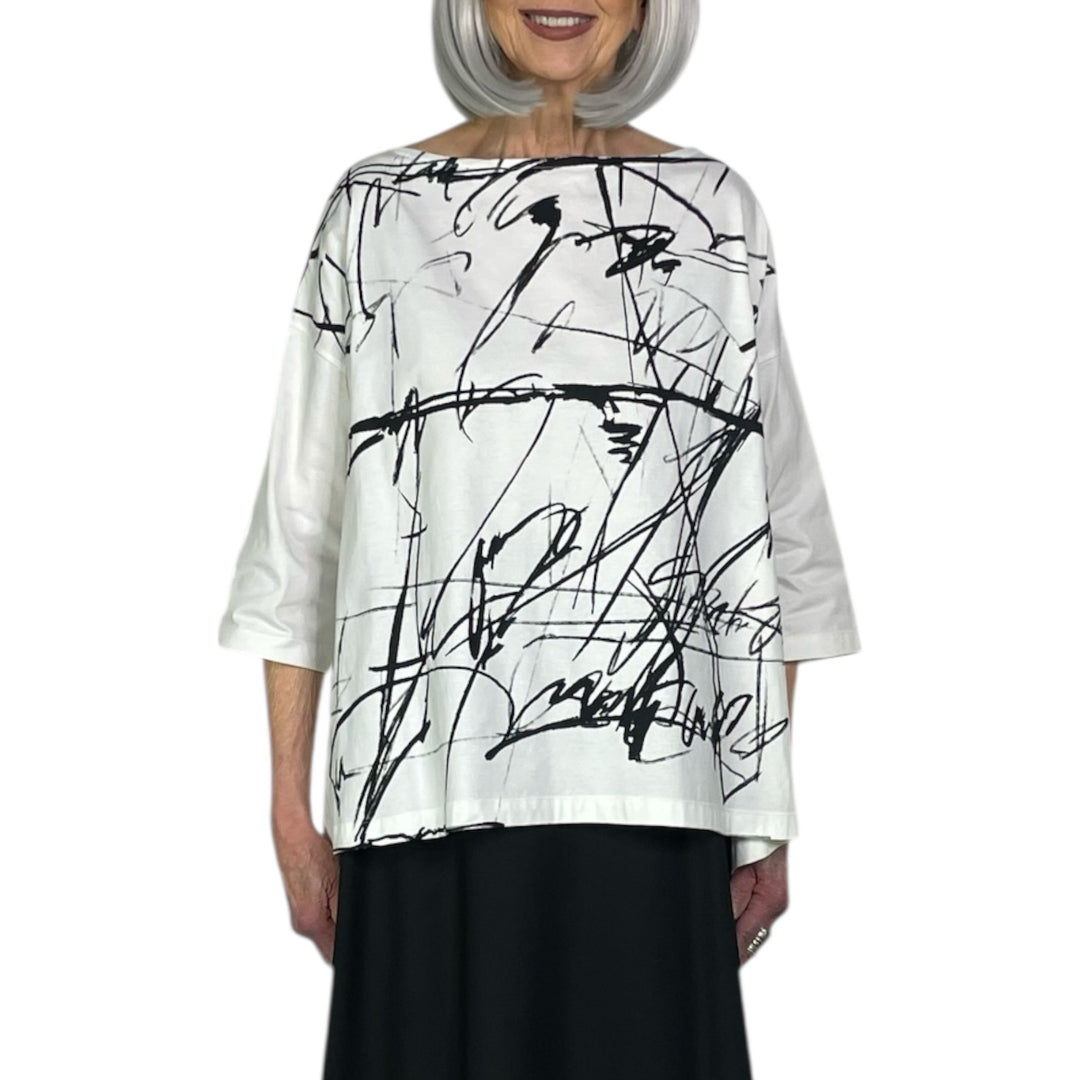 SCRIBBLE PRINT T-SHIRT