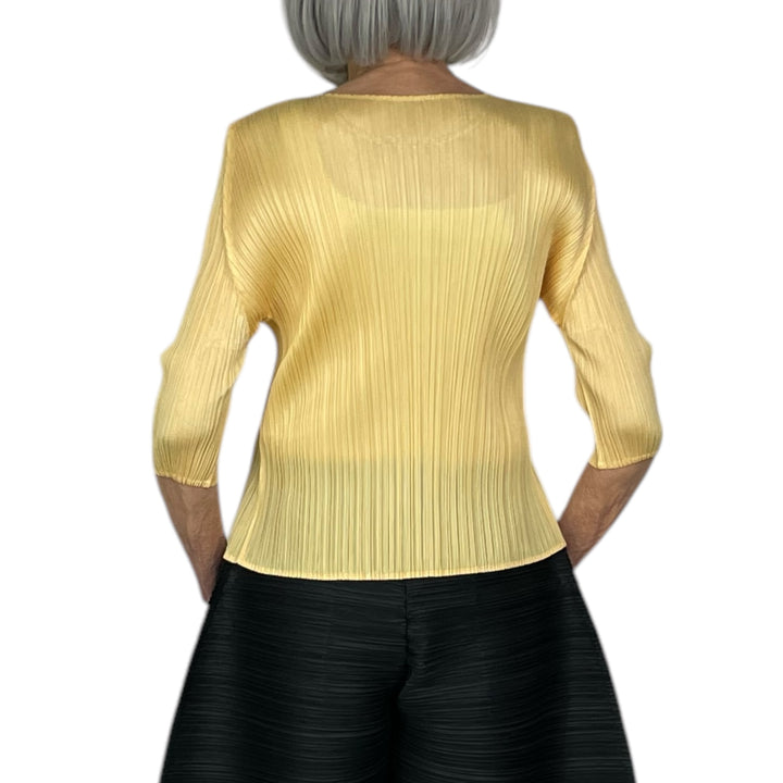 MC : MARCH 3/4 SLEEVE TOP