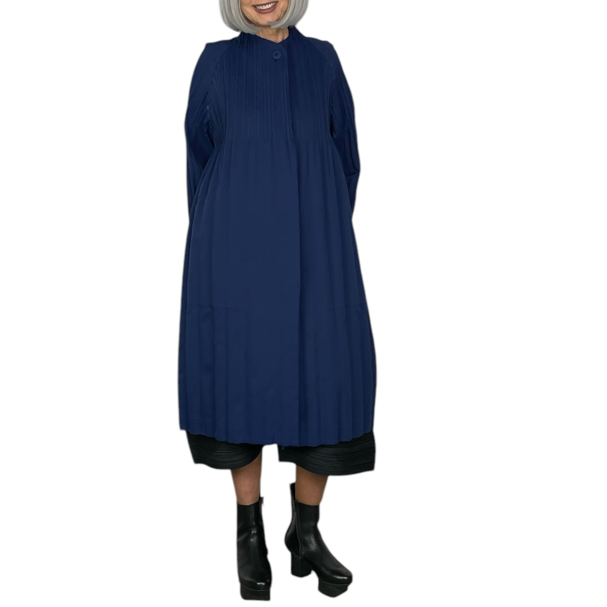 SMOOTH COAT – MIO