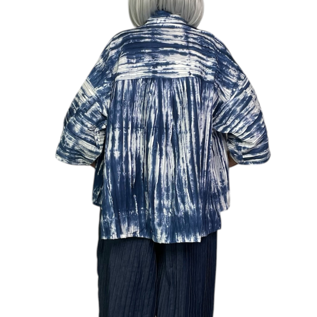 RIPPLE TUCK TIE DYE CROP JACKET